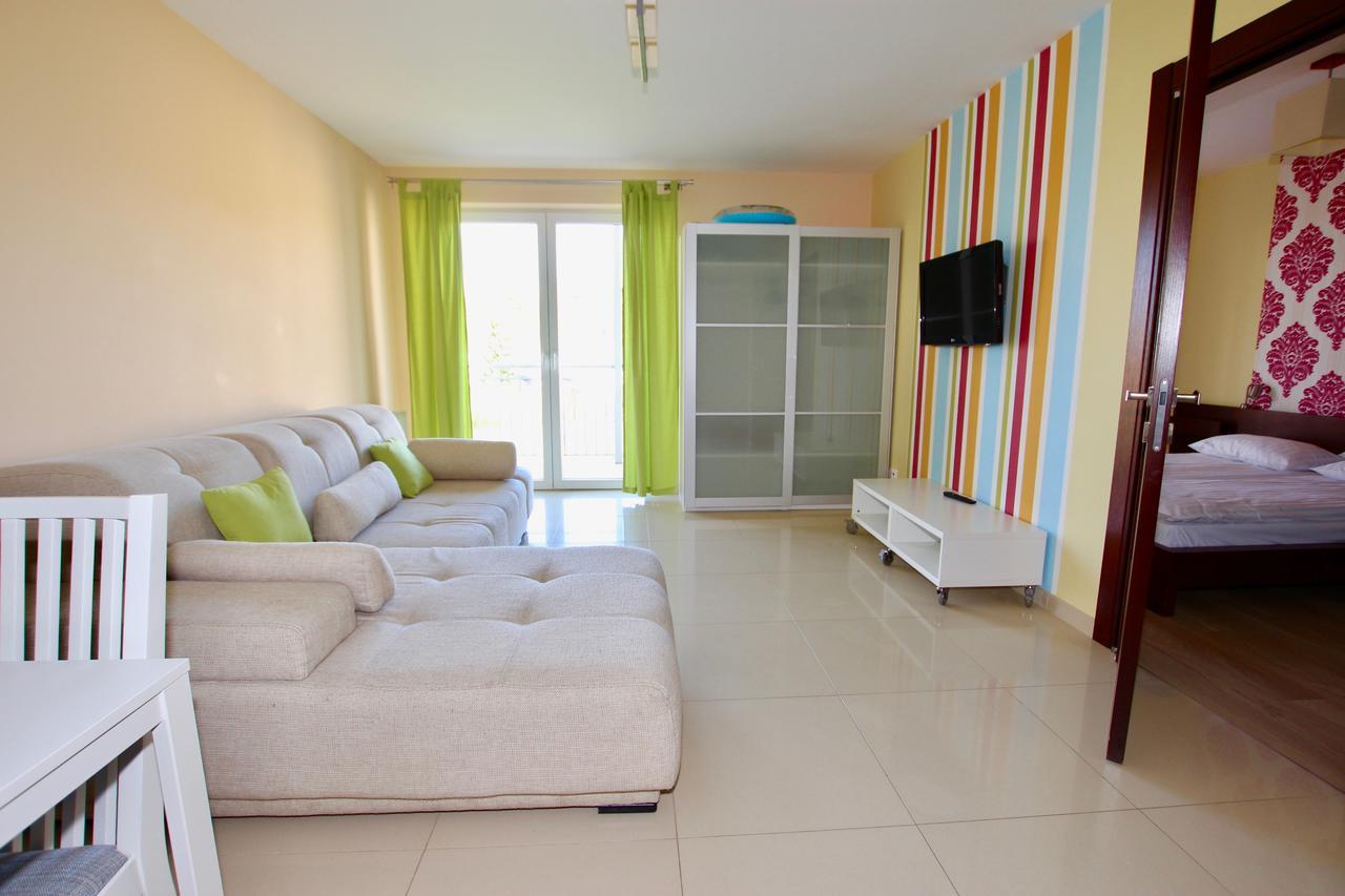 Apartamenty Bursztynowe Komnaty Дарлувко Экстерьер фото