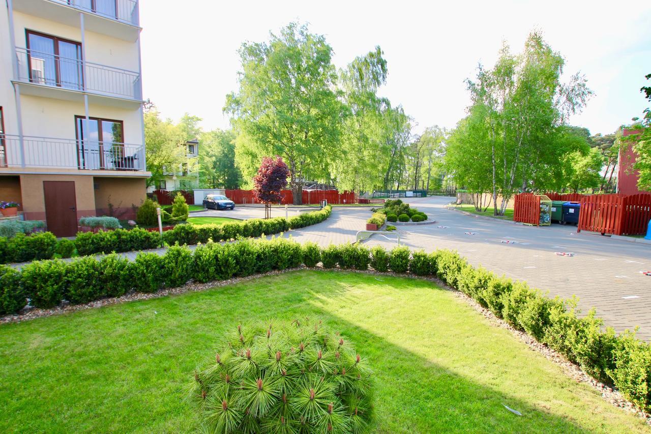 Apartamenty Bursztynowe Komnaty Дарлувко Экстерьер фото